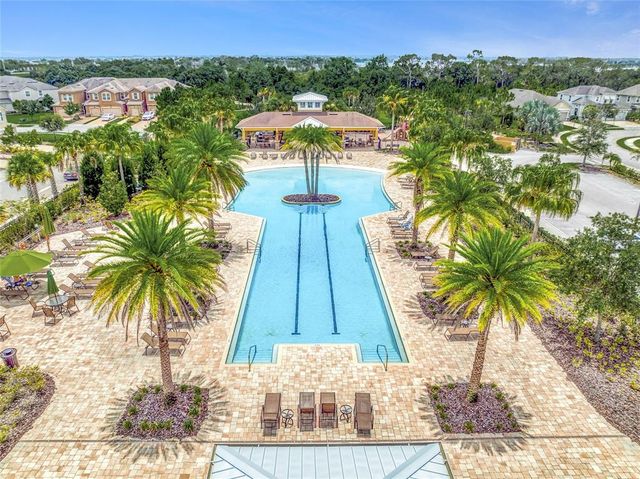 12105 TRAILHEAD DRIVE, Bradenton, FL 34211
