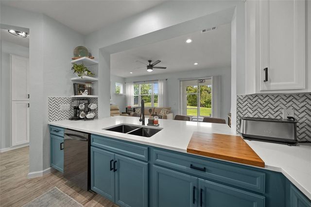 12105 TRAILHEAD DRIVE, Bradenton, FL 34211