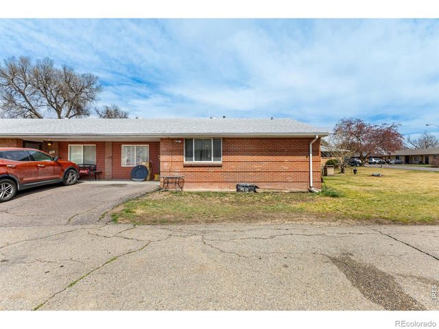 27-29 Newland Court, Lakewood, CO 80226