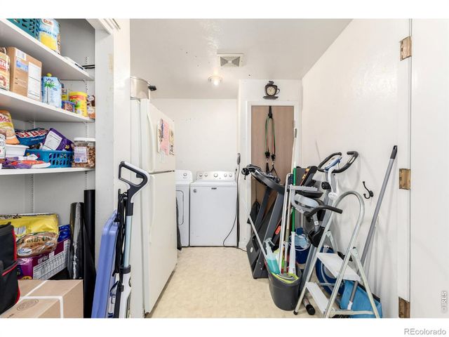 27-29 Newland Court, Lakewood, CO 80226