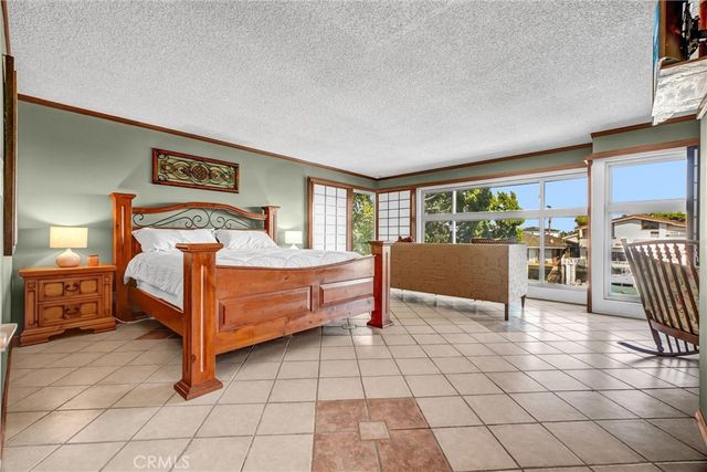 16592 Tiburon Place, Huntington Beach, CA 92649