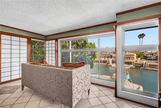 16592 Tiburon Place, Huntington Beach, CA 92649