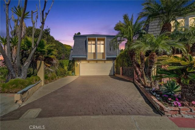 16592 Tiburon Place, Huntington Beach, CA 92649