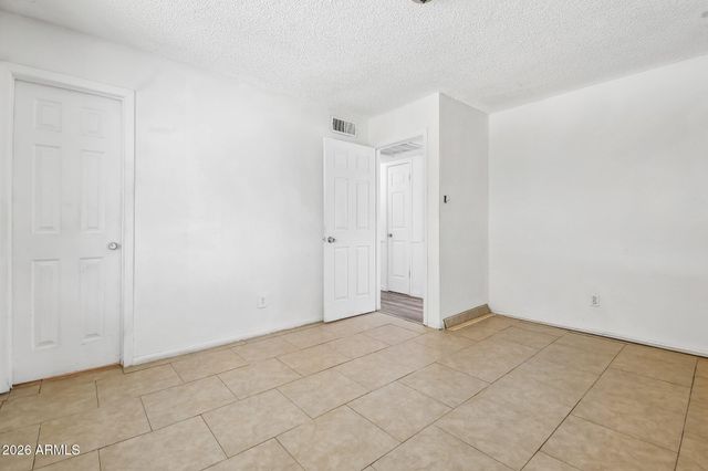 7607 W OSBORN Road, Phoenix, AZ 85033