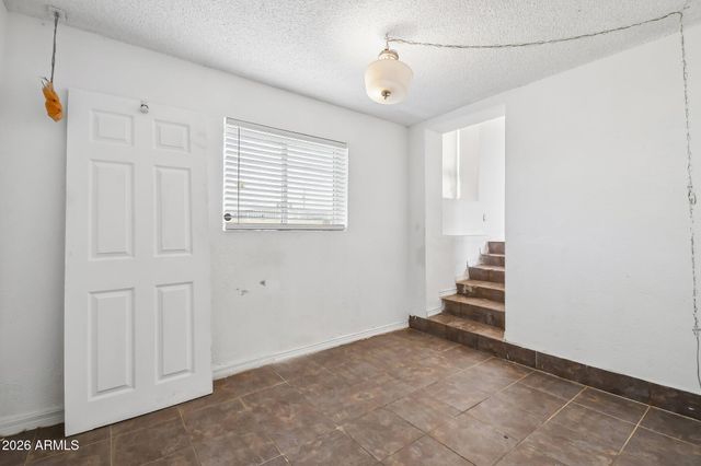 7607 W OSBORN Road, Phoenix, AZ 85033