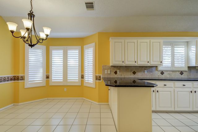 5917 85th Street, Lubbock, TX 79424