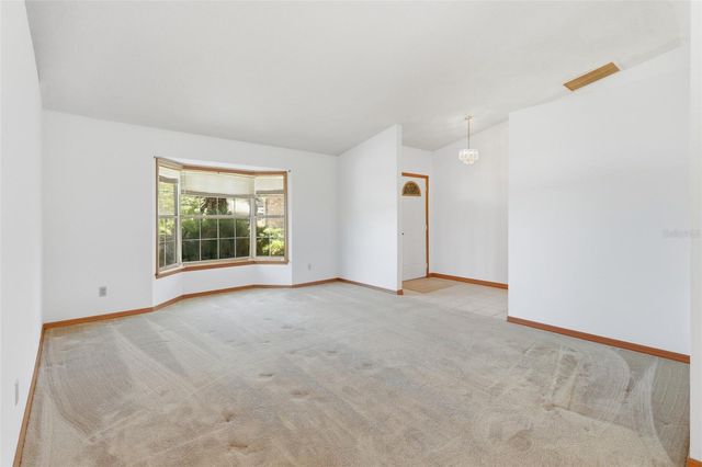 417 GLEN ABBEY LANE, Debary, FL 32713