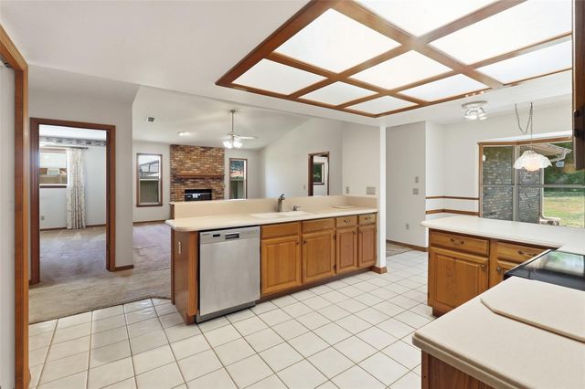 417 GLEN ABBEY LANE, Debary, FL 32713