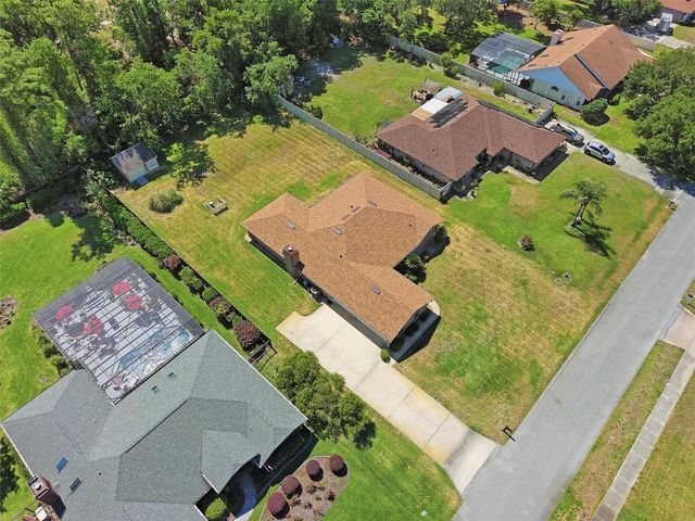 417 GLEN ABBEY LANE, Debary, FL 32713