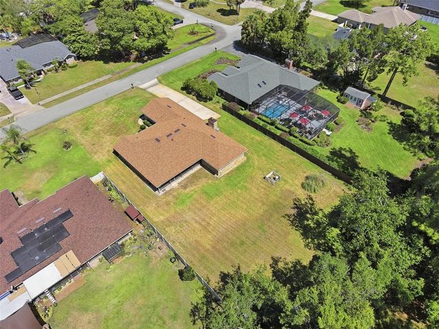 417 GLEN ABBEY LANE, Debary, FL 32713