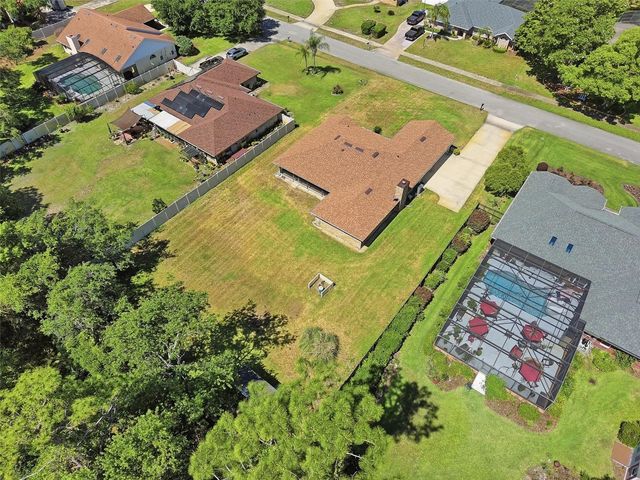 417 GLEN ABBEY LANE, Debary, FL 32713