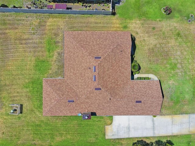417 GLEN ABBEY LANE, Debary, FL 32713