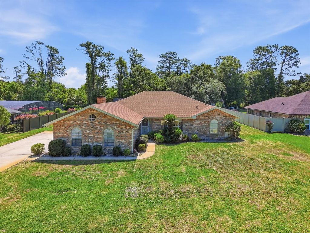 417 GLEN ABBEY LANE, Debary, FL 32713