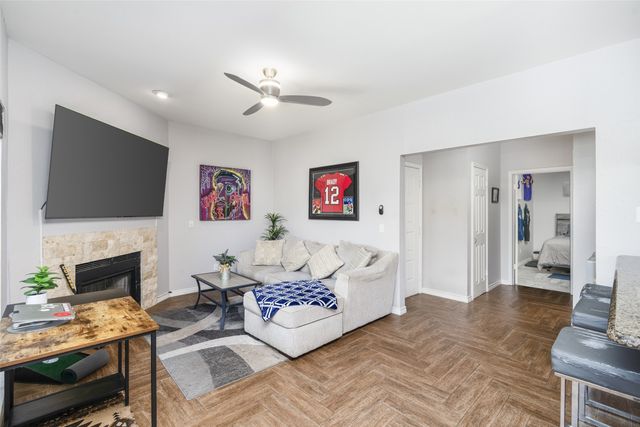 7340 Skillman Street 1113, Dallas, TX 75231