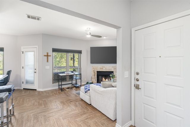 7340 Skillman Street 1113, Dallas, TX 75231