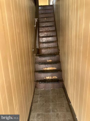 5542 LANSDOWNE AVE, Philadelphia, PA 19131