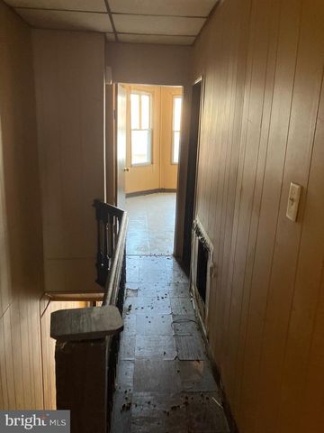 5542 LANSDOWNE AVE, Philadelphia, PA 19131