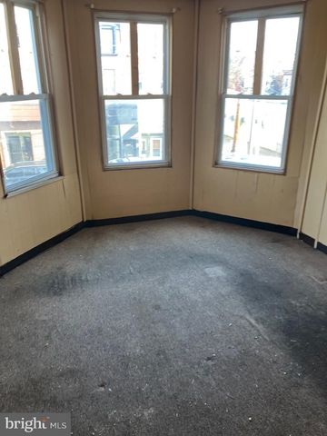 5542 LANSDOWNE AVE, Philadelphia, PA 19131