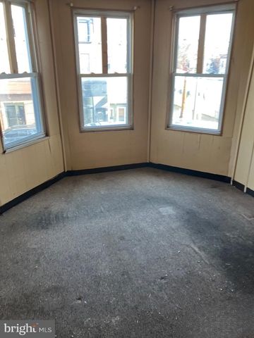 5542 LANSDOWNE AVE, Philadelphia, PA 19131