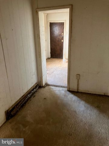 5542 LANSDOWNE AVE, Philadelphia, PA 19131