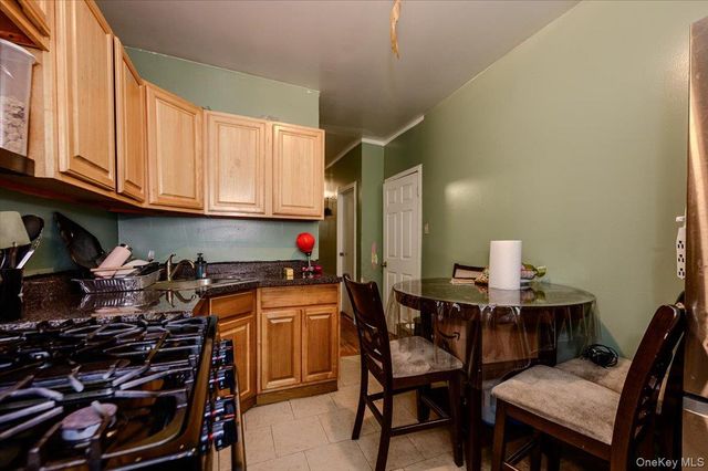 719 Van Nest Avenue, Bronx, NY 10462