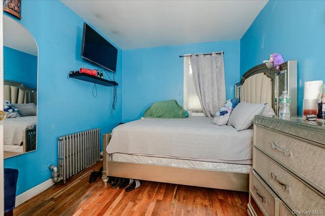 719 Van Nest Avenue, Bronx, NY 10462