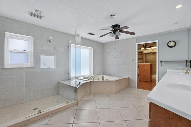 306 OAK ESTATES DRIVE, Orlando, FL 32806