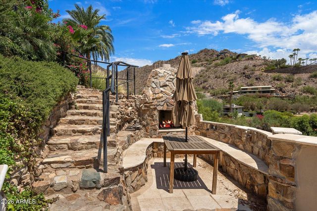 7525 N CLEARWATER Parkway, Paradise Valley, AZ 85253
