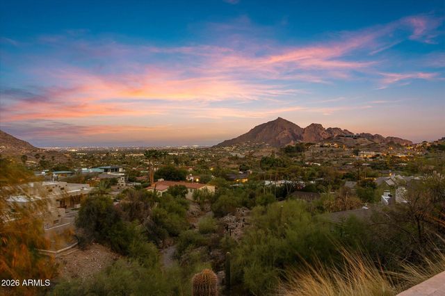 7525 N CLEARWATER Parkway, Paradise Valley, AZ 85253