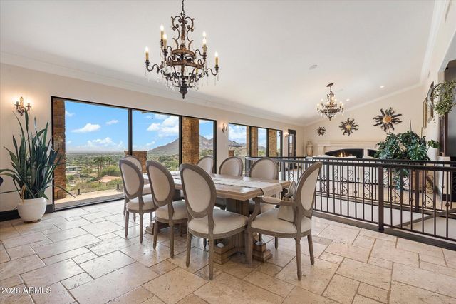 7525 N CLEARWATER Parkway, Paradise Valley, AZ 85253