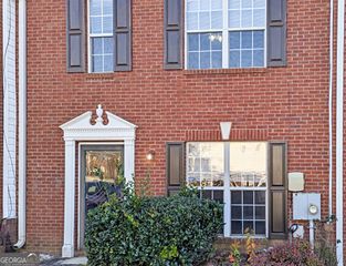 5737 Strathmoor Manor Circle, Lithonia, GA 30058