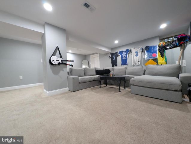 3812 NORFOLK AVE, Baltimore, MD 21216