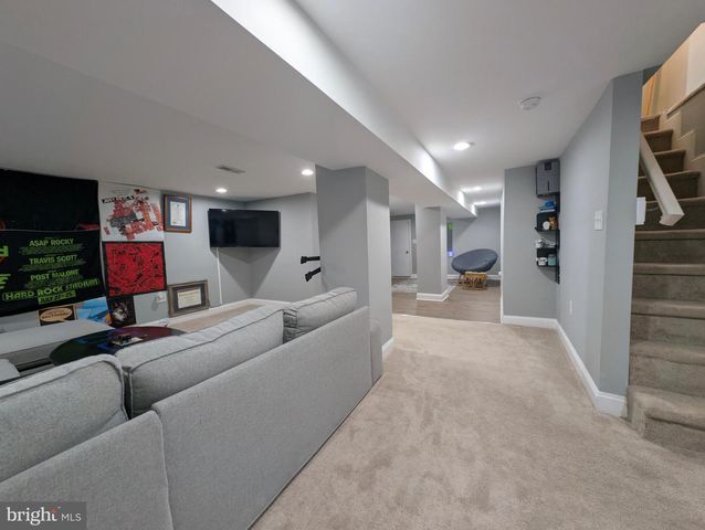 3812 NORFOLK AVE, Baltimore, MD 21216