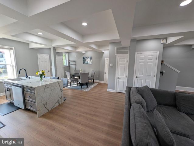 3812 NORFOLK AVE, Baltimore, MD 21216