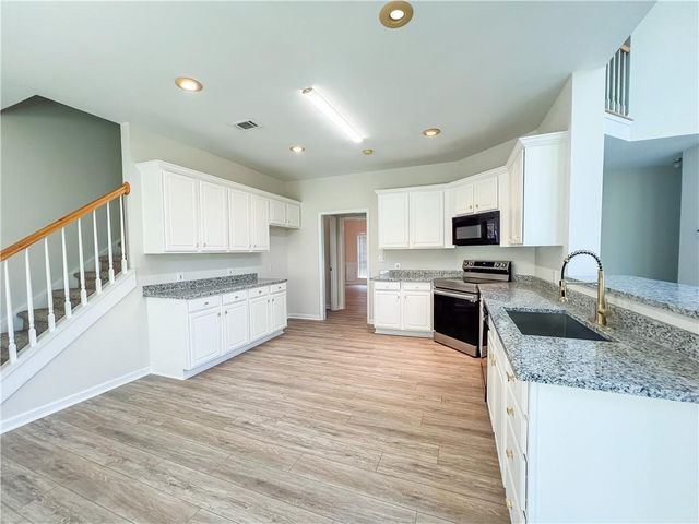 140 Dearing Woods Way, Covington, GA 30014