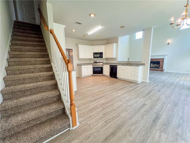 140 Dearing Woods Way, Covington, GA 30014