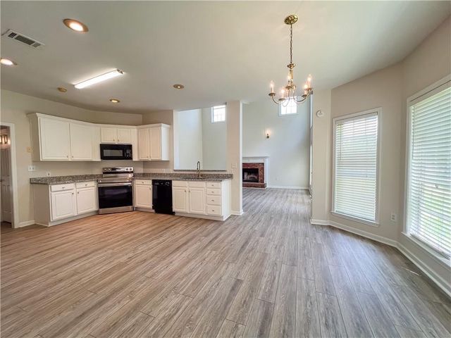 140 Dearing Woods Way, Covington, GA 30014