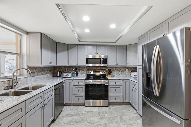 15631 BERTRAM DRIVE, Hudson, FL 34667