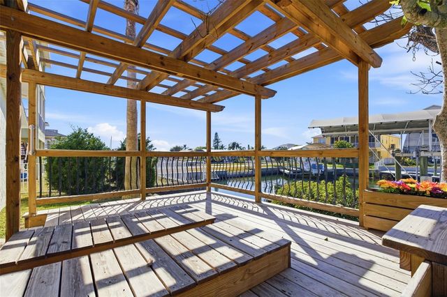 15631 BERTRAM DRIVE, Hudson, FL 34667