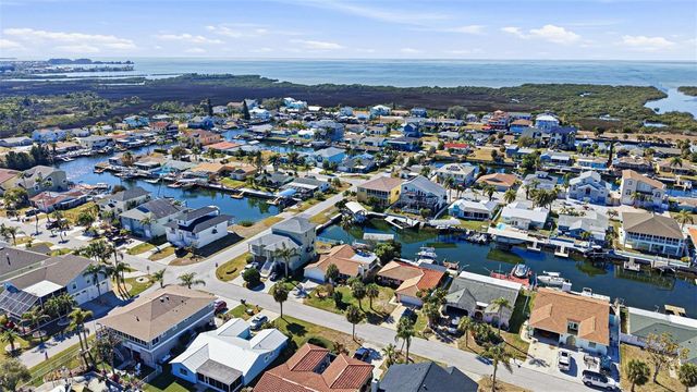 15631 BERTRAM DRIVE, Hudson, FL 34667