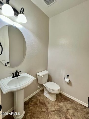 2005 W ASTON Drive, San Tan Valley, AZ 85144