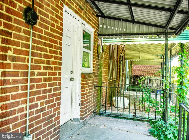 3323 PRESSTMAN ST, Baltimore, MD 21216