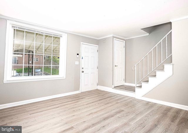 3323 PRESSTMAN ST, Baltimore, MD 21216