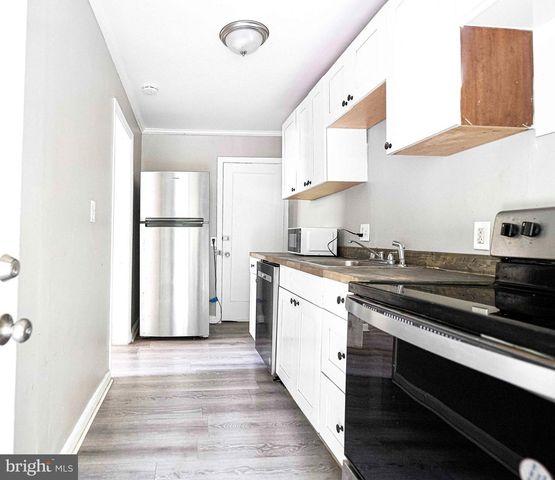 3323 PRESSTMAN ST, Baltimore, MD 21216