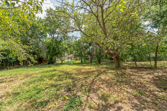 329 Deer Creek Road, Everman, TX 76140