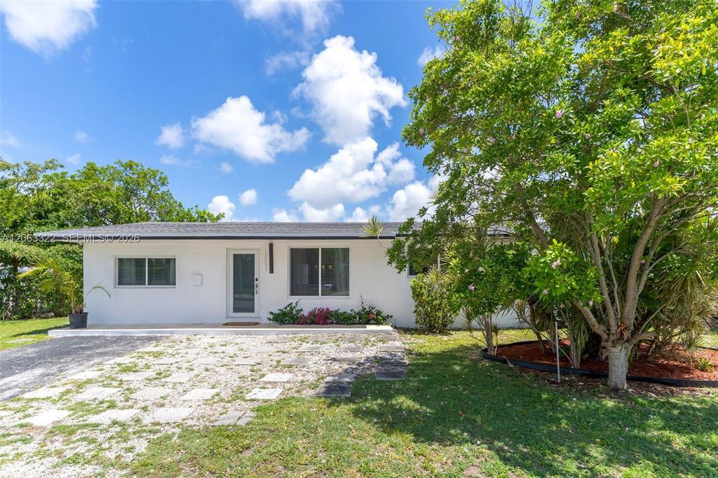 10851 SW 152nd Street ---, Miami, FL 33157