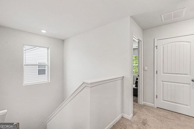 8233 Bluewater Drive, Fairburn, GA 30213