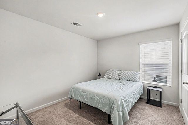 8233 Bluewater Drive, Fairburn, GA 30213