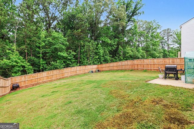 8233 Bluewater Drive, Fairburn, GA 30213