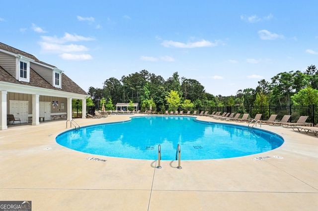 8233 Bluewater Drive, Fairburn, GA 30213